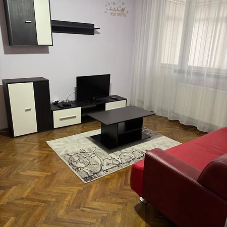 Apartament Bld N Titulescu Craiova Exteriör bild